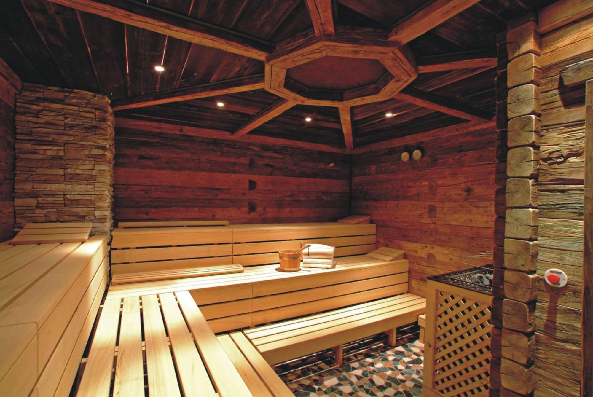 Mondi Schiefe Alm Gastein *